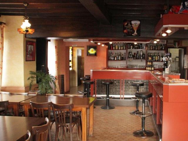 Hotel Peret Denguin Bagian luar foto